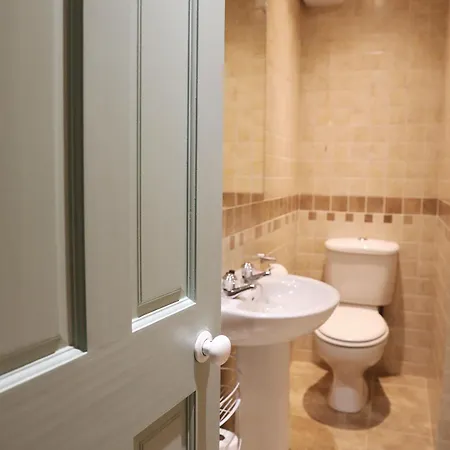 Glebe 1 Apartment Harrogate